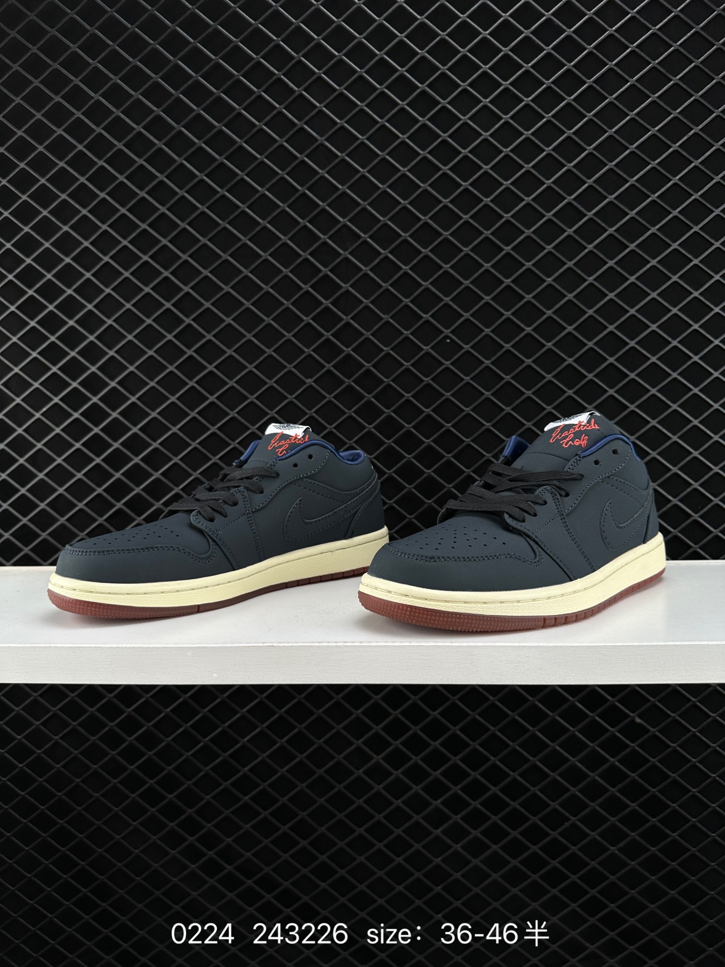 Nike Air Jordan 1 Low AJ1